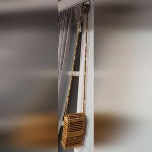 617. EUC bamboo lightweight shoulder bag